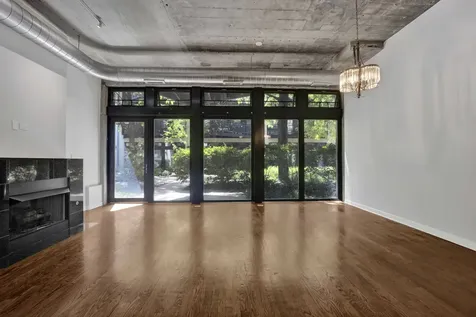 1111 West 14th Place Chicago IL 60608