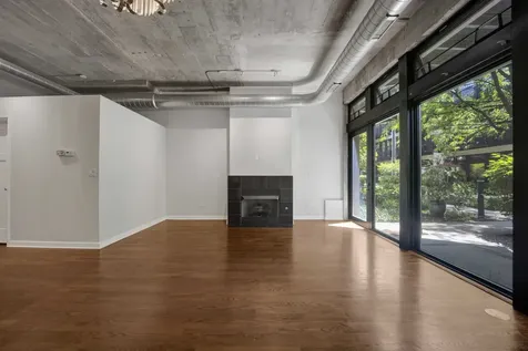 1111 West 14th Place Chicago IL 60608