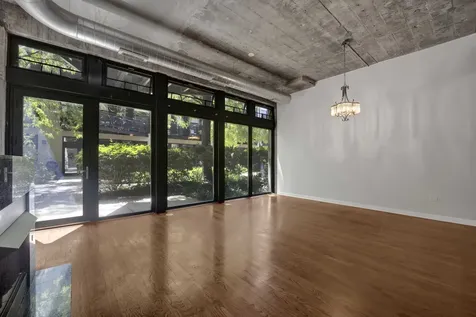 1111 West 14th Place Chicago IL 60608