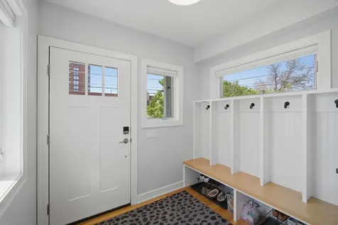 116 North Pine Avenue Arlington Heights IL 60004