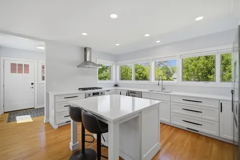 116 North Pine Avenue Arlington Heights IL 60004