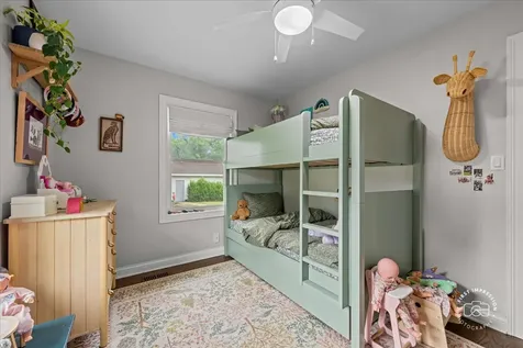 42 North 13th Avenue St. Charles IL 60174