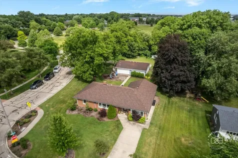 42 North 13th Avenue St. Charles IL 60174