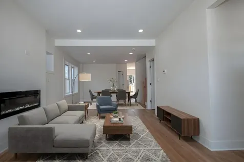 2716 East Avenue Berwyn IL 60402