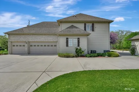 3068 East 1879th Road Ottawa IL 61350