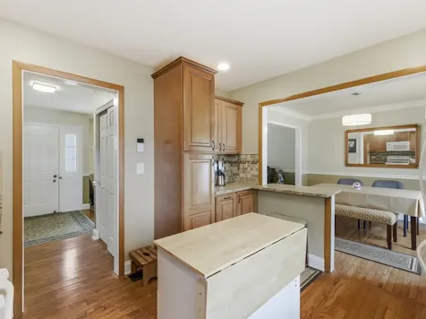 1158 Pinetree Lane Bartlett IL 60103