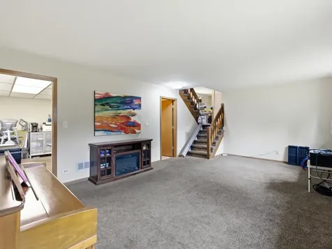 1158 Pinetree Lane Bartlett IL 60103