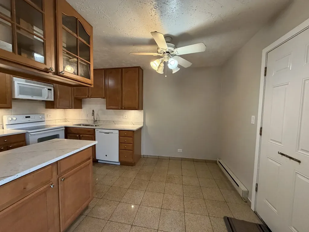 2200 Arbor Circle Downers Grove IL 60515