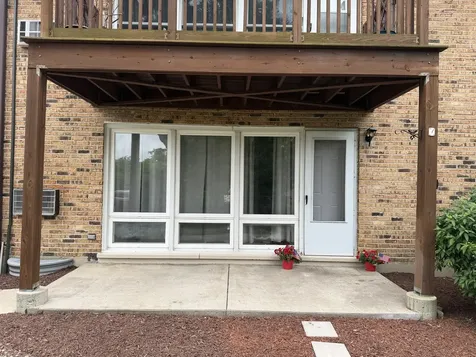 2200 Arbor Circle Downers Grove IL 60515
