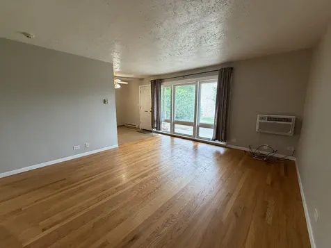 2200 Arbor Circle Downers Grove IL 60515