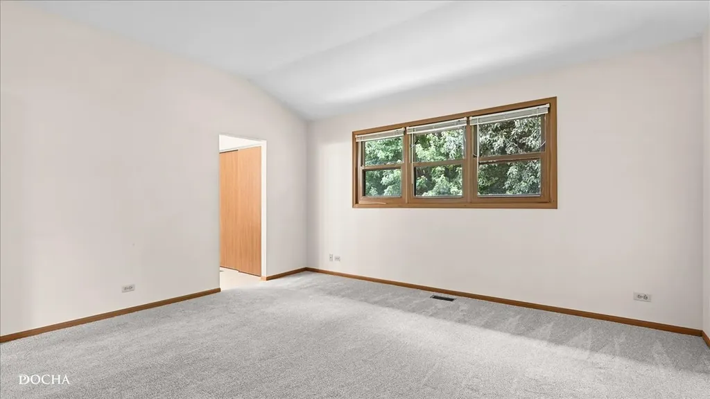 29 Mayfair Lane Aurora IL 60504