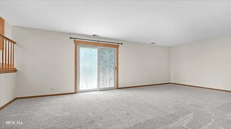 29 Mayfair Lane Aurora IL 60504