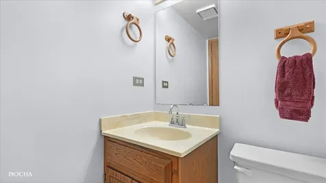 29 Mayfair Lane Aurora IL 60504