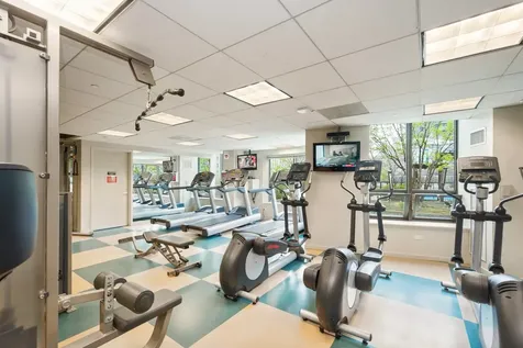 400 North La Salle Drive Chicago IL 60654