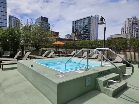 400 North La Salle Drive Chicago IL 60654