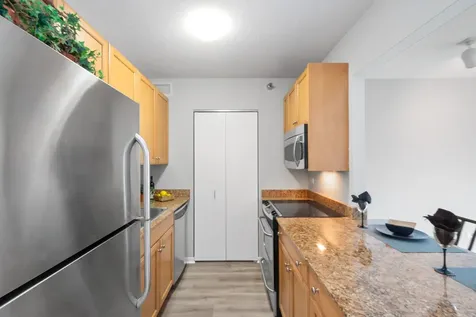 400 North La Salle Drive Chicago IL 60654