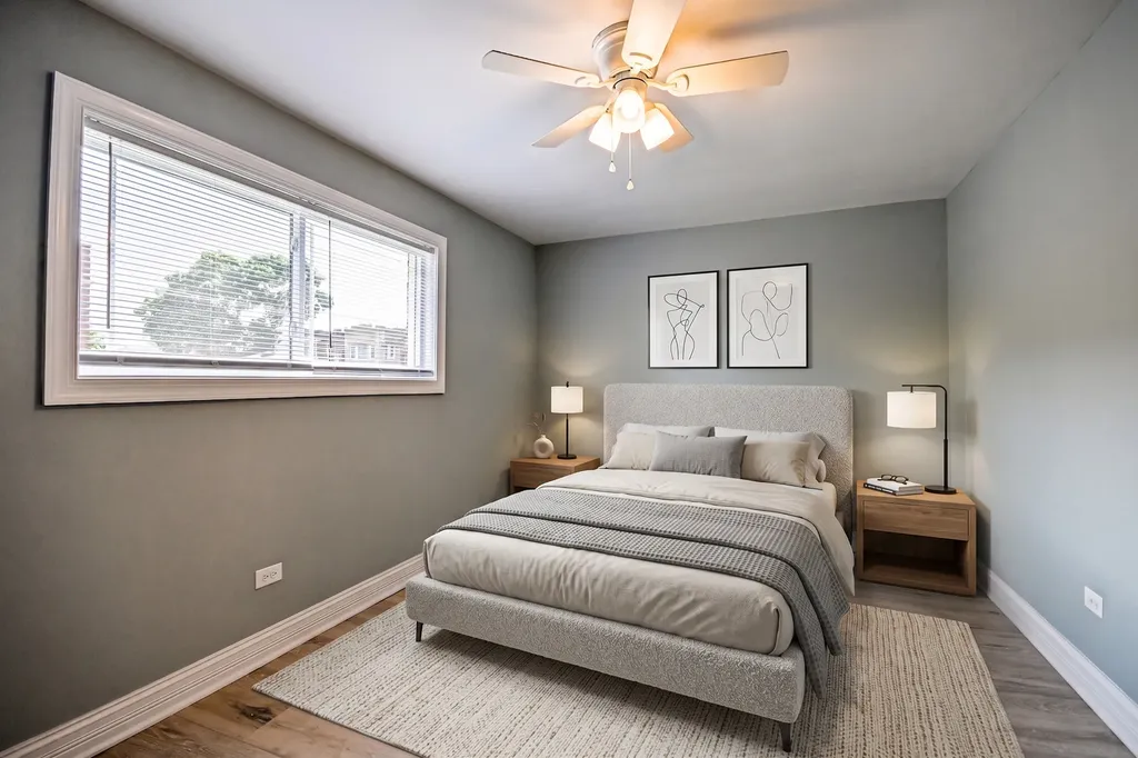 1237 East 95th Street Chicago IL 60628