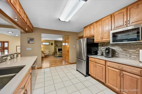 4N260 Walter Road Addison IL 60101