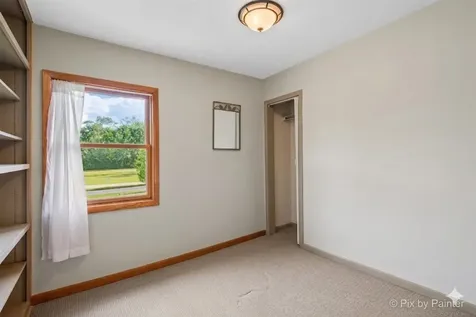 4N260 Walter Road Addison IL 60101