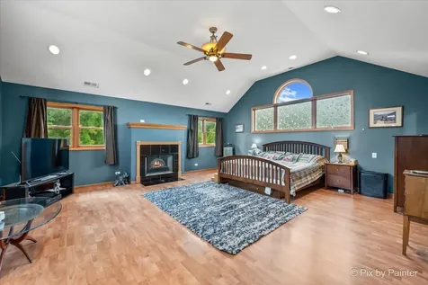 4N260 Walter Road Addison IL 60101