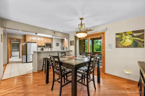4N260 Walter Road Addison IL 60101