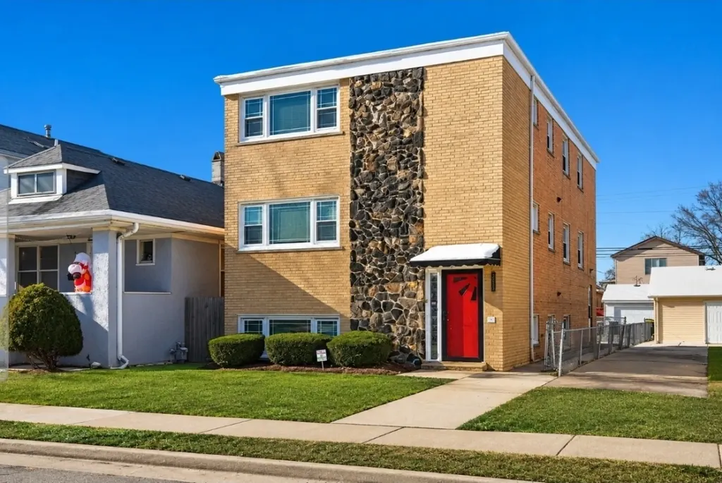 2232 N Harlem Avenue Elmwood Park IL 60707