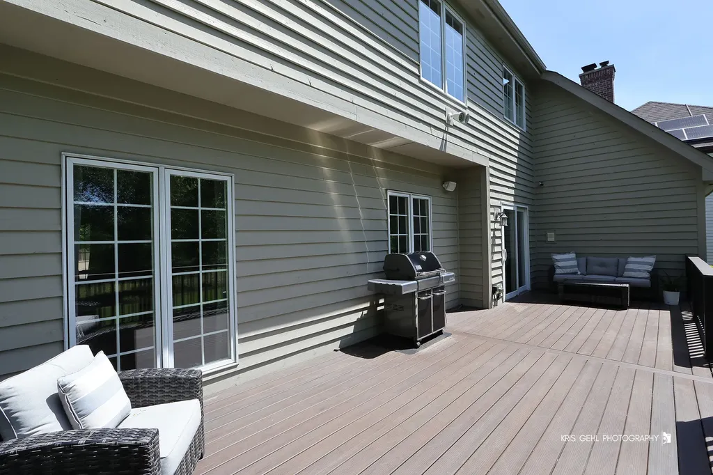 2503 Stonehenge Drive Aurora IL 60502
