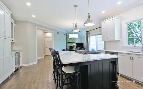 2503 Stonehenge Drive Aurora IL 60502