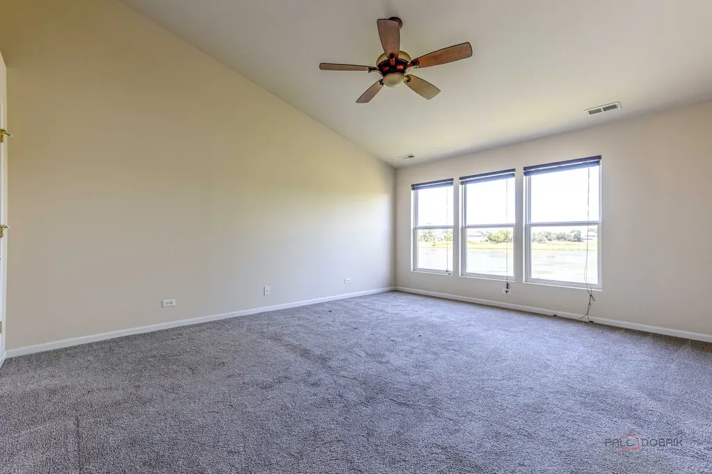 24852 West Gates Lane Plainfield IL 60585