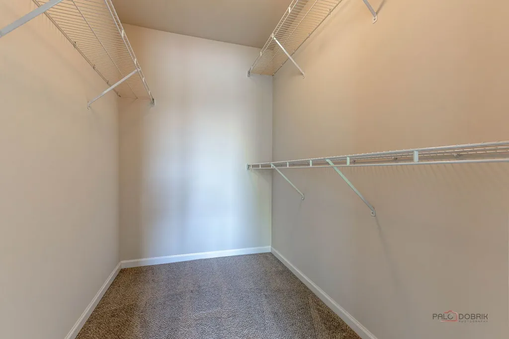 24852 West Gates Lane Plainfield IL 60585