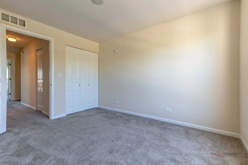 24852 West Gates Lane Plainfield IL 60585