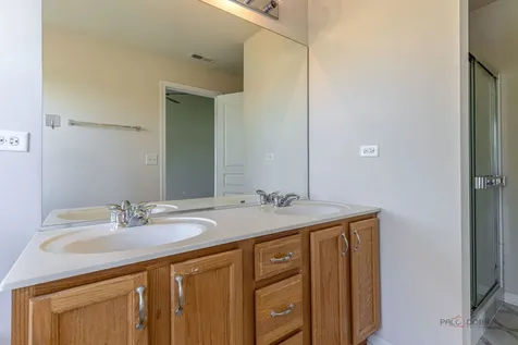 24852 West Gates Lane Plainfield IL 60585
