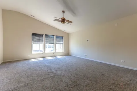 24852 West Gates Lane Plainfield IL 60585