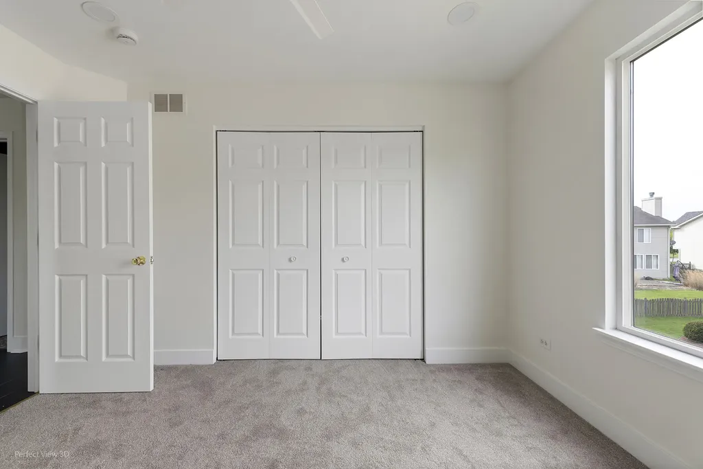 206 Christine Way Bolingbrook IL 60440