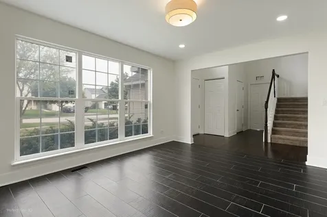 206 Christine Way Bolingbrook IL 60440