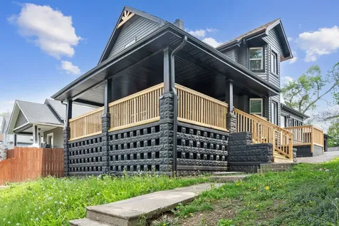132 Akin Avenue Joliet IL 60433