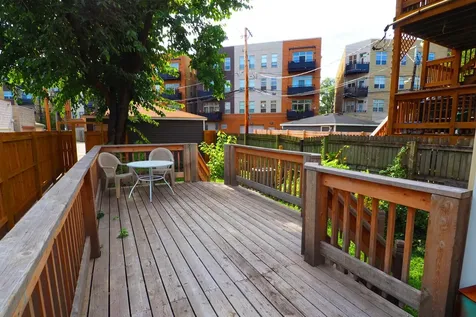 2115 West Wellington Avenue Chicago IL 60618