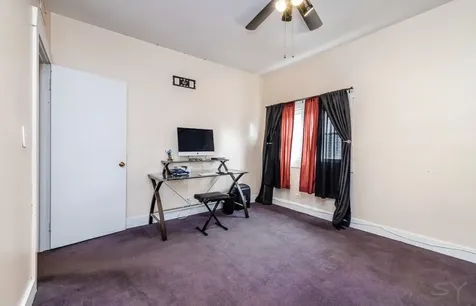1910 Dewey Avenue Evanston IL 60201
