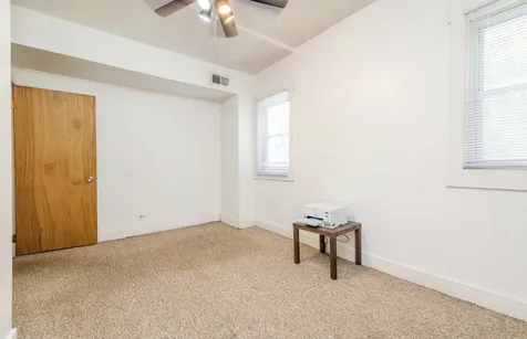 1910 Dewey Avenue Evanston IL 60201