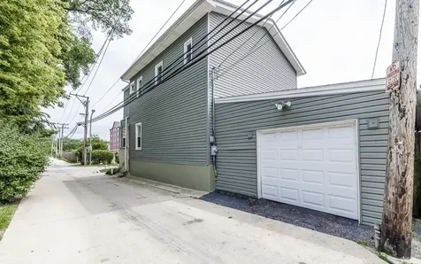 1910 Dewey Avenue Evanston IL 60201