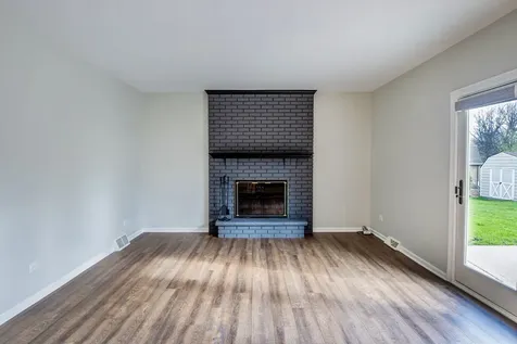 5N575 Abilene Trail Bloomingdale IL 60108