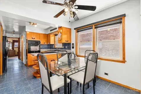 3437 West 84th Place Chicago IL 60652