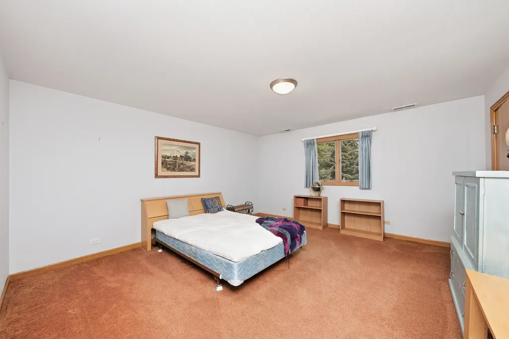 607 Berkshire Court Downers Grove IL 60516