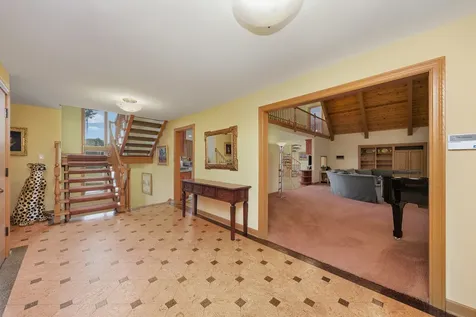 607 Berkshire Court Downers Grove IL 60516