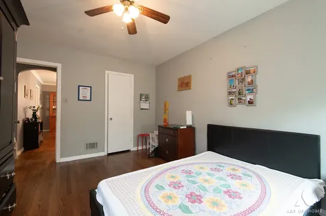 18625 Homewood Avenue Homewood IL 60430