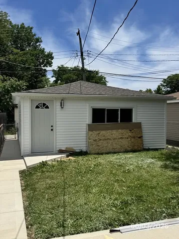 7349 South Honore Street Chicago IL 60636