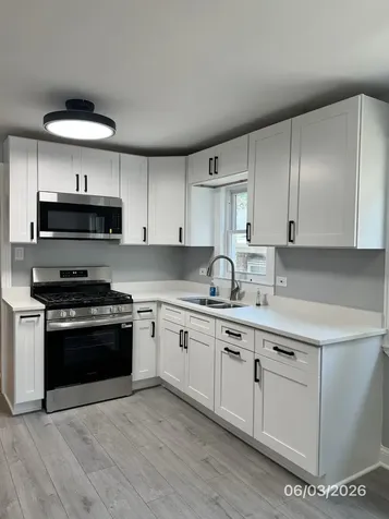 7349 South Honore Street Chicago IL 60636