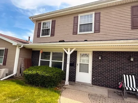 1302 Kingsbury Drive Hanover Park IL 60133