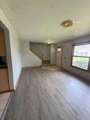 1302 Kingsbury Drive Hanover Park IL 60133