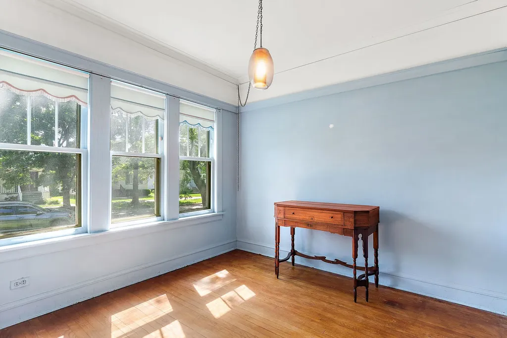 7046 North Osceola Avenue Chicago IL 60631